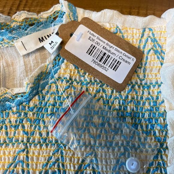 NWT Mine Cream Flutter Sleeve with Bright Stitch detail Top - size M - Picture 3 of 7